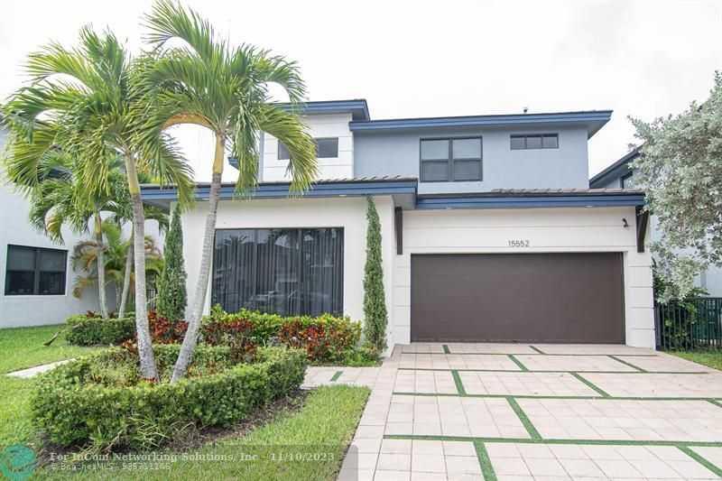 15552 88th Ave, Miami Lakes, Single Family,  for sale, Abraham Fuchs, LoKation Real Estate Brokerage*