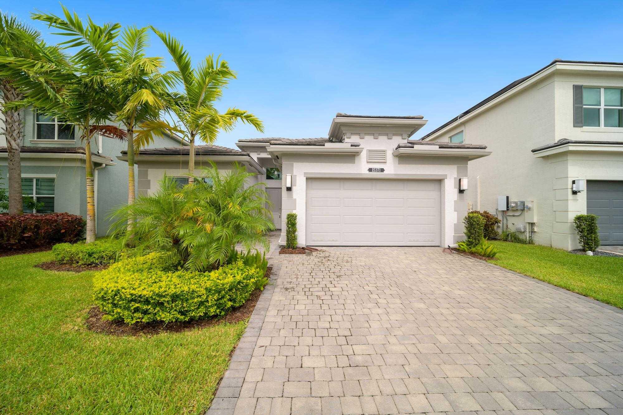 15371 Green River, Delray Beach, Single Family Detached,  for sale, Abraham Fuchs, LoKation Real Estate Brokerage*