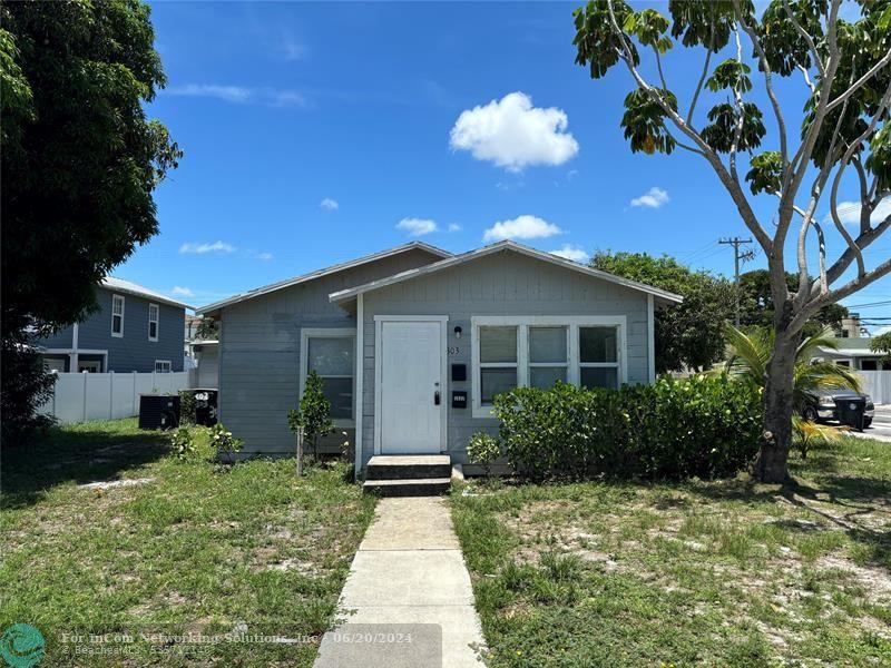303 J St. 4, Lake Worth Beach, Residential-Annual,  for rent, Abraham Fuchs, LoKation Real Estate Brokerage*
