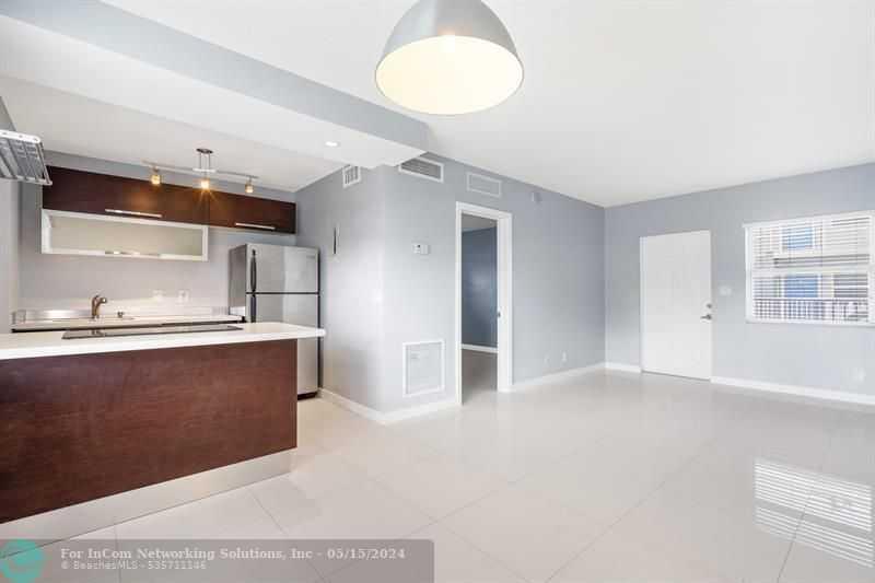 416 15TH AV 8, Fort Lauderdale, Apartments-Annual,  for rent, Abraham Fuchs, LoKation Real Estate Brokerage*